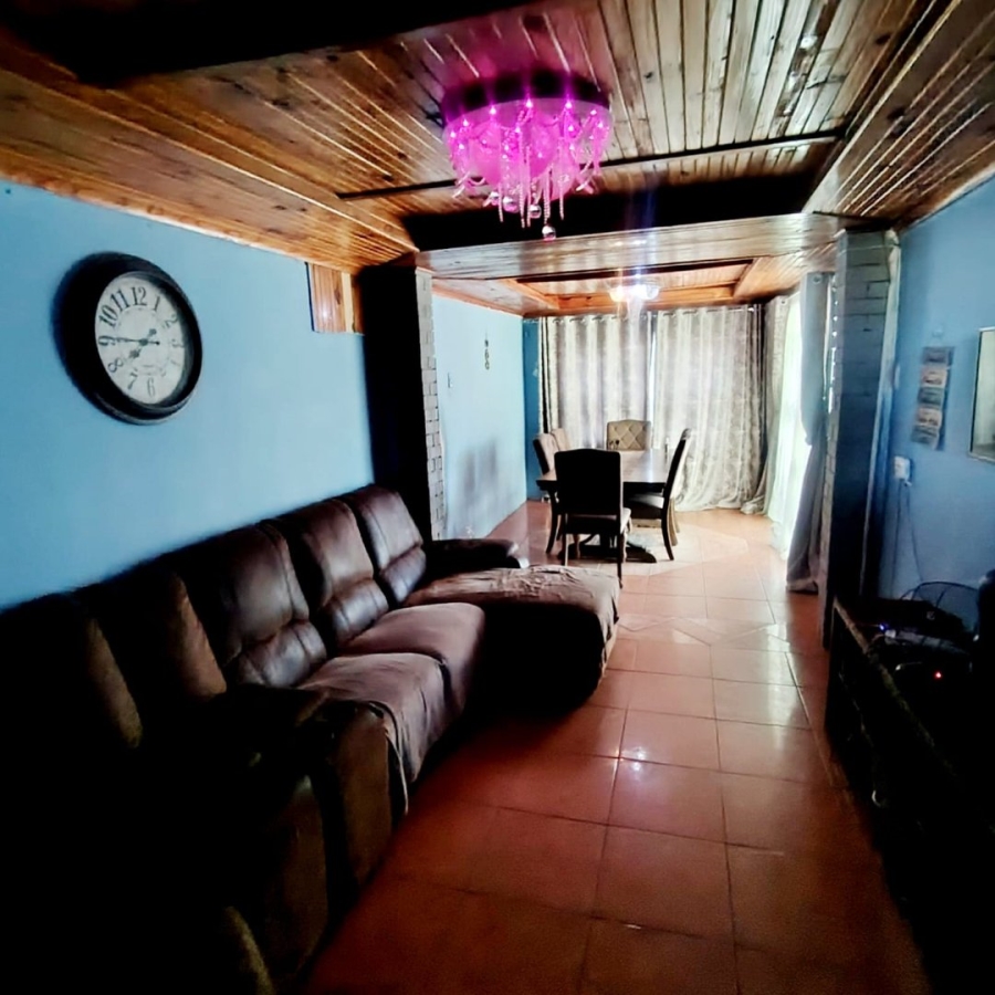 3 Bedroom Property for Sale in Mdantsane Nu 11 Eastern Cape